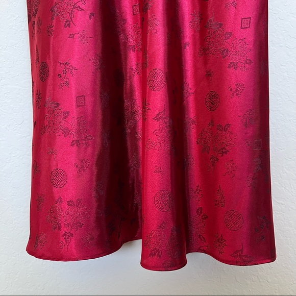 Jaclyn Smith Studio Intimates // Long Slip Dress // Ruby Red // L - Picture 3 of 8